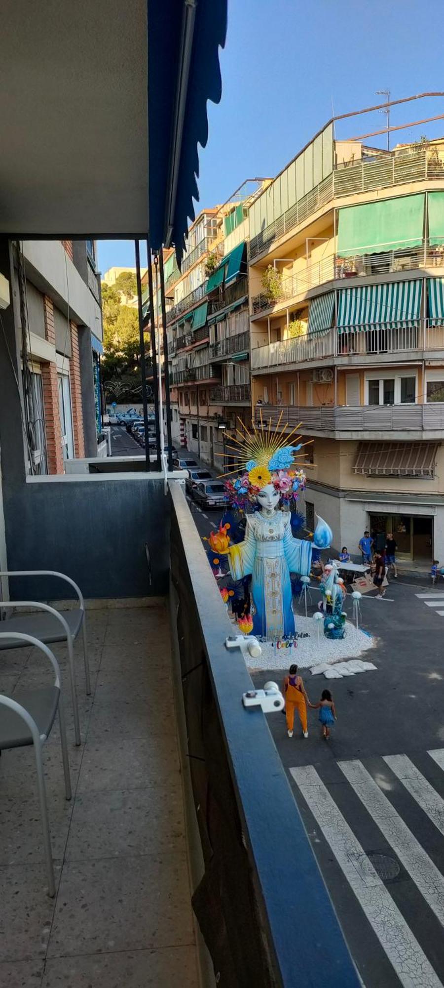 Apartamento Comodo A 10 Min Del Centro Alicante Bagian luar foto