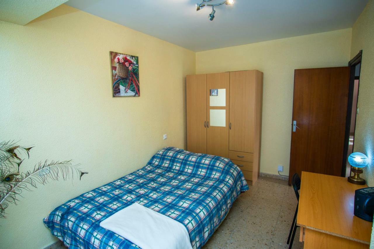 Apartamento Comodo A 10 Min Del Centro Alicante Bagian luar foto