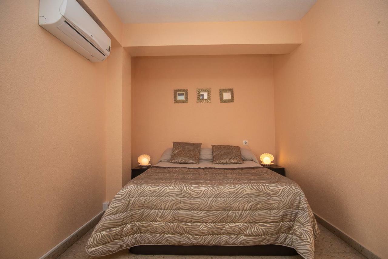 Apartamento Comodo A 10 Min Del Centro Alicante Bagian luar foto